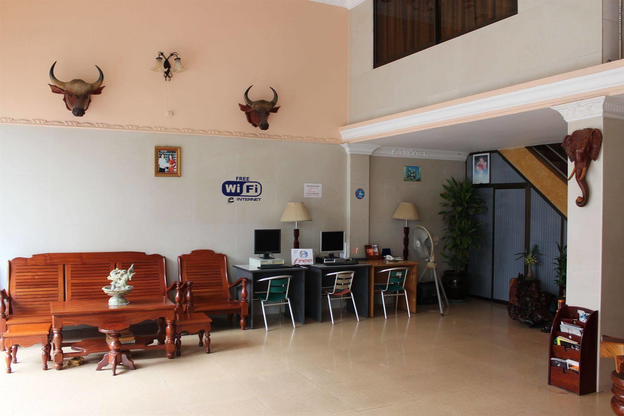 Lucky 2 Guesthouse Πνομ Πενχ Εξωτερικό φωτογραφία
